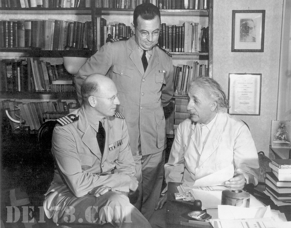 Einstein Meeting With The Navy, 1943