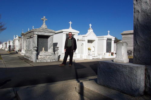 Walking amoung the dead in New Orleans above-ground cemeteries