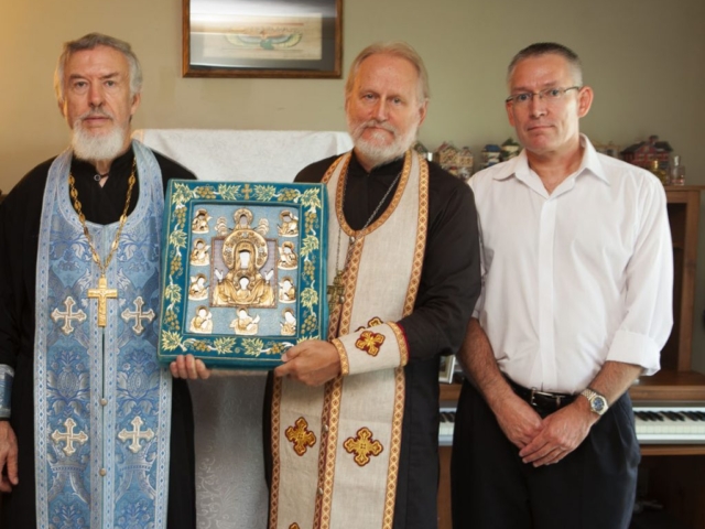 Kursk Root Icon of the Mother of God of the Sign