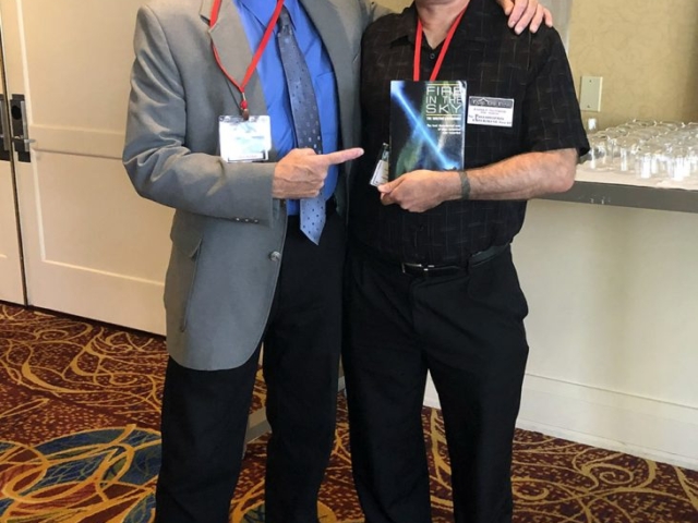 Alien Cosmic Expo 2019 Travis Walton and Andrew Hochheimer