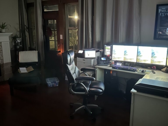 My Home Office 2024-06-16 / Need to Update the Pic as some things were added